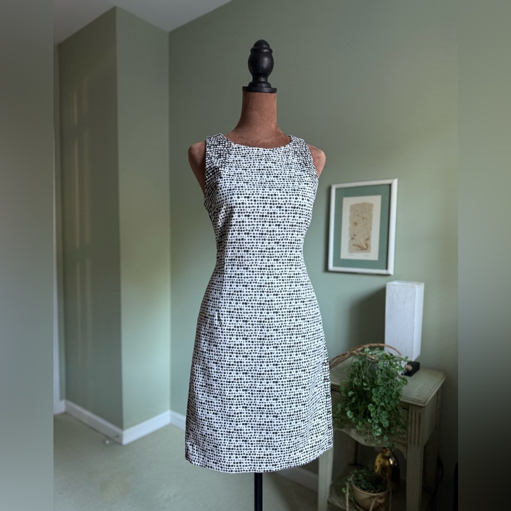 Banana Republic Black and White Spotted Shift Dress With Cut out Back